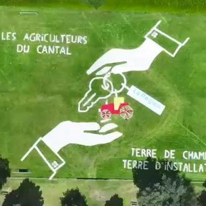 Fresque des jeunes agriculteurs du Cantal.