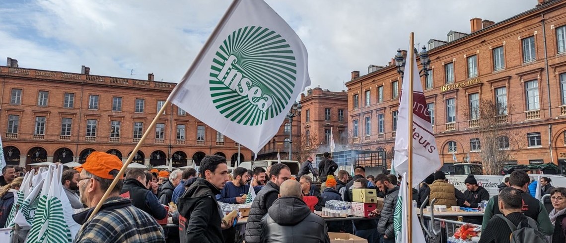 Manifestation agricole sur la place du Capitole à Toulouse, le 16 janvier 2023.